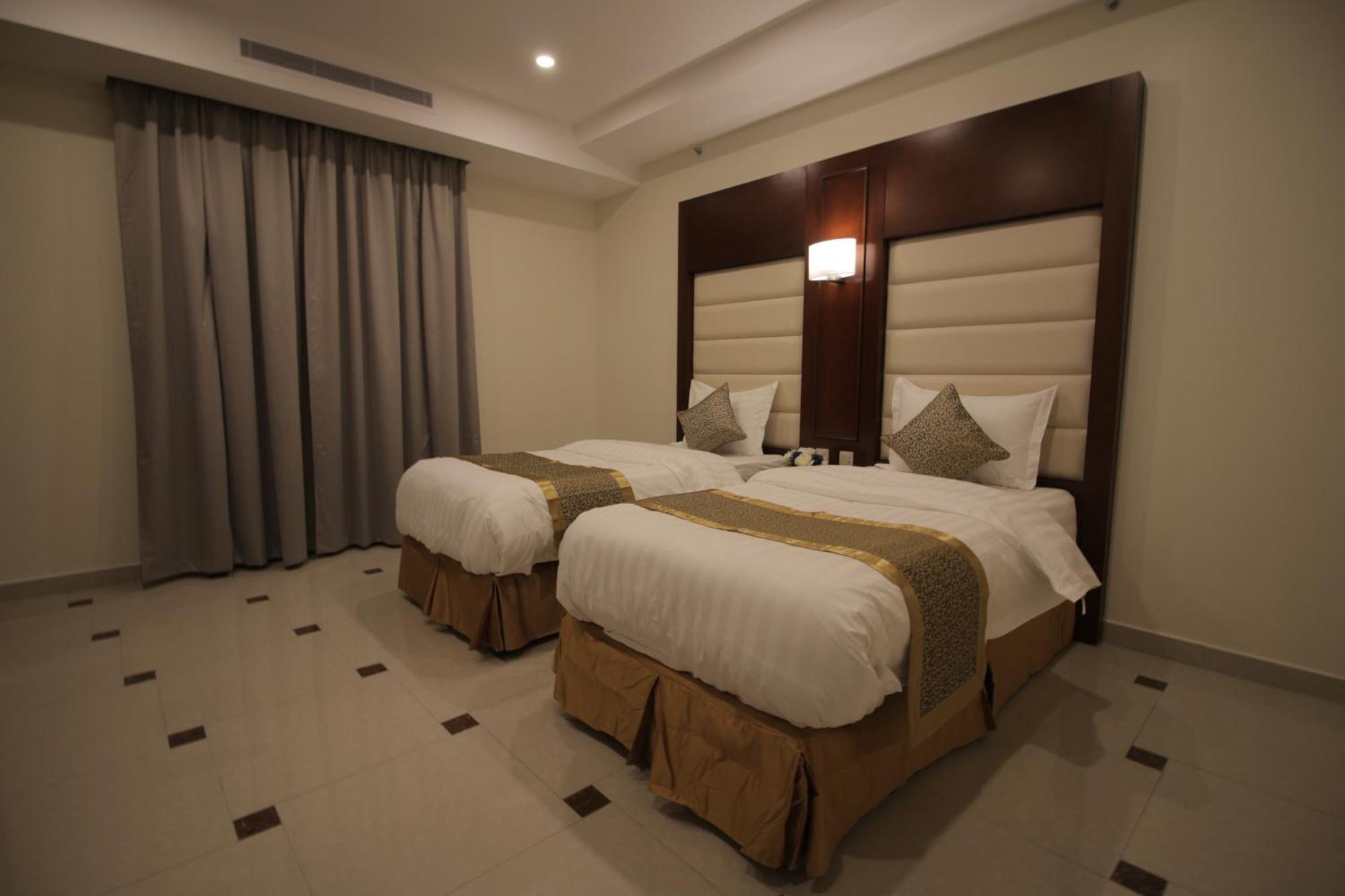Nukhbat Al Makan Apartment Hotel ฏออิฟ ห้อง รูปภาพ