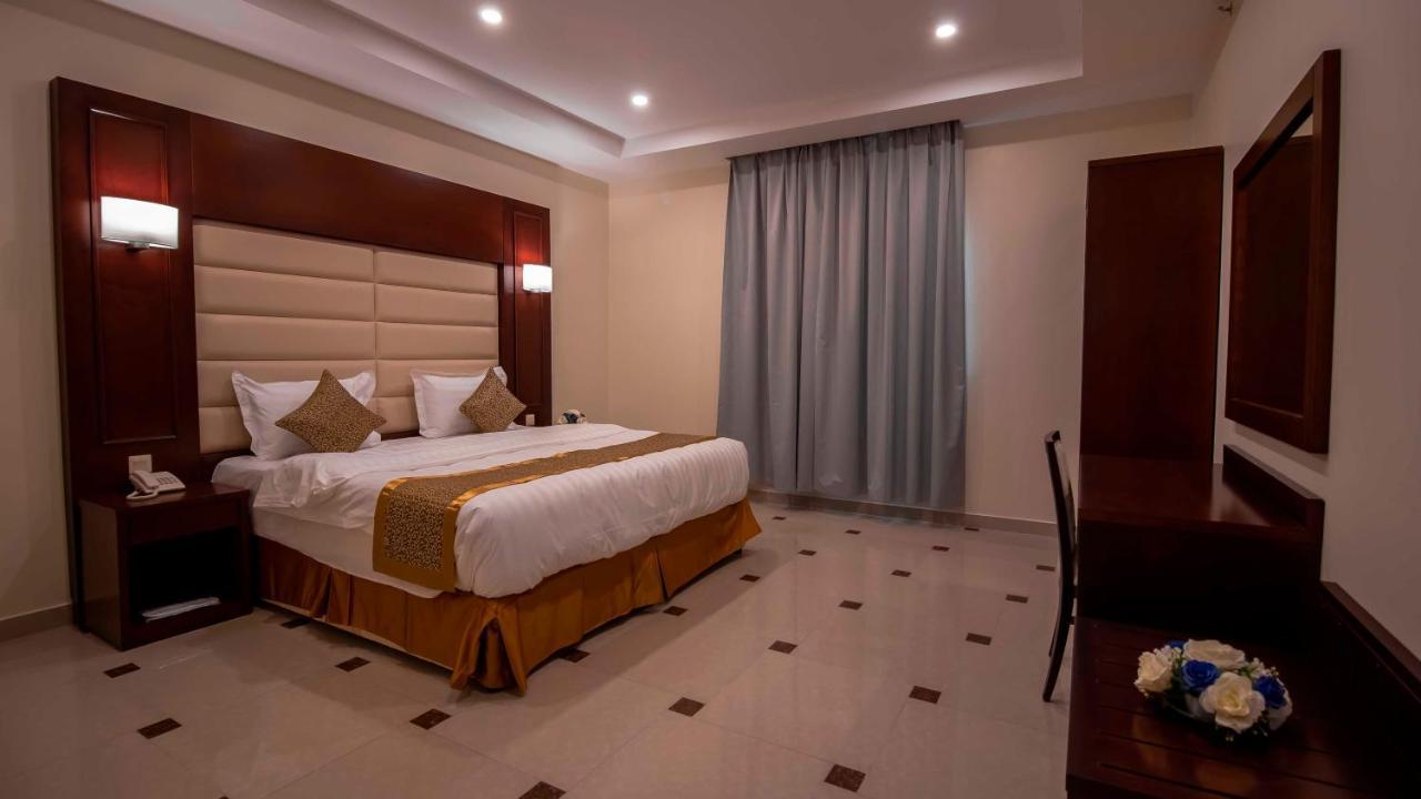 Nukhbat Al Makan Apartment Hotel ฏออิฟ ภายนอก รูปภาพ